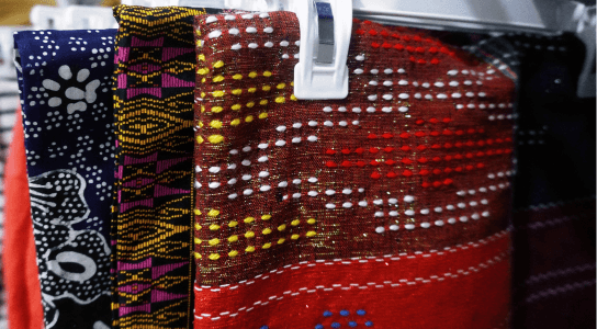 Jasa Cuci Ulos Terdekat: Rawat Ulos Anda agar Tetap Bersih dan Rapi